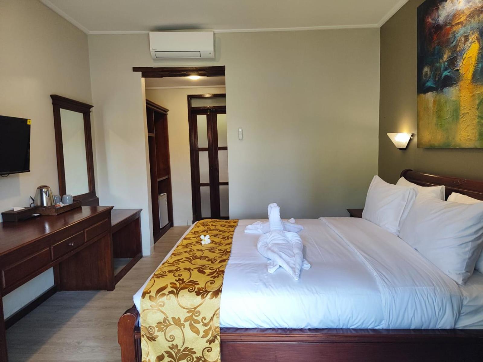The Central Lovina Hotel & Restaurant מראה חיצוני תמונה