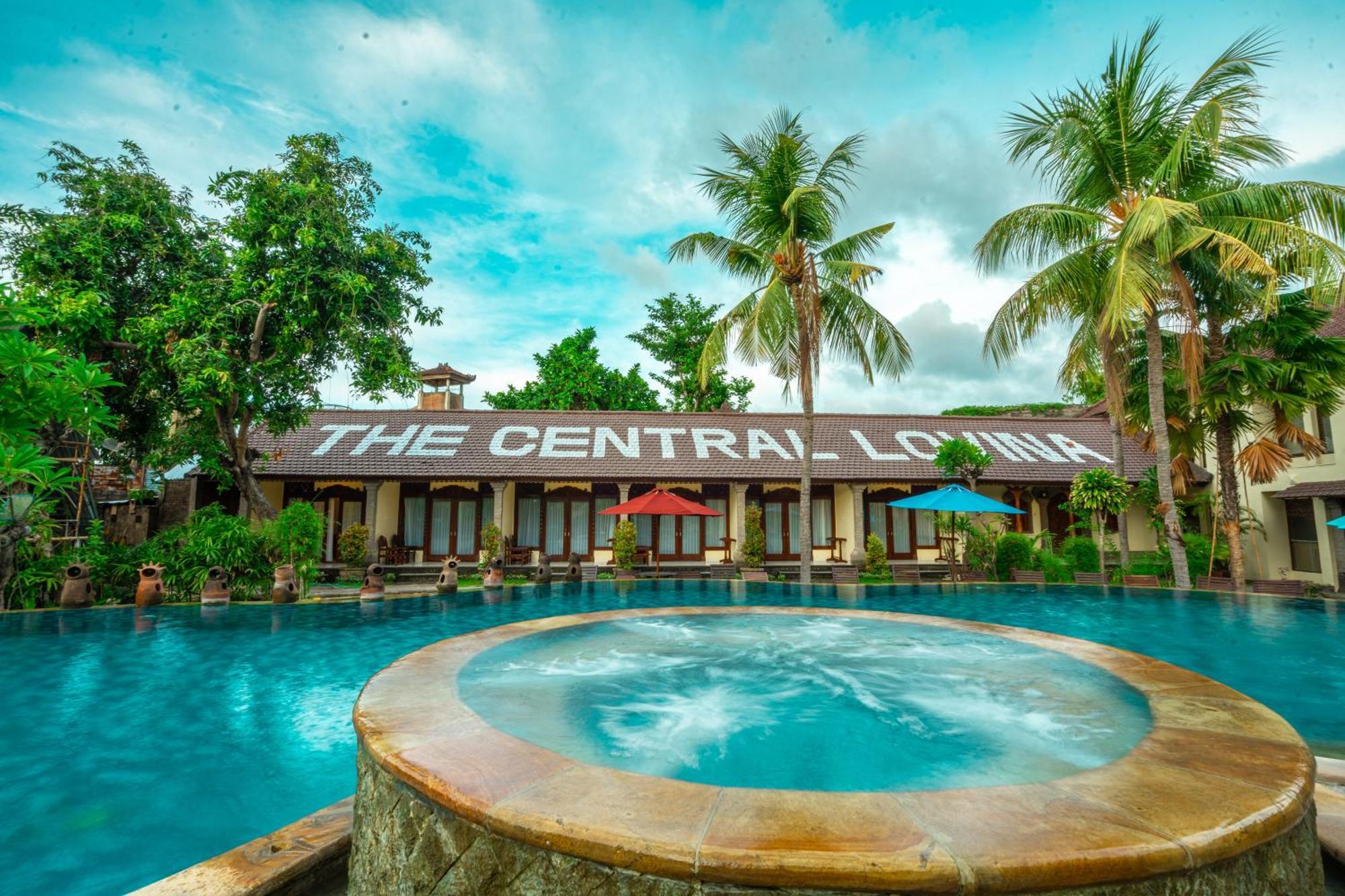 The Central Lovina Hotel & Restaurant מראה חיצוני תמונה