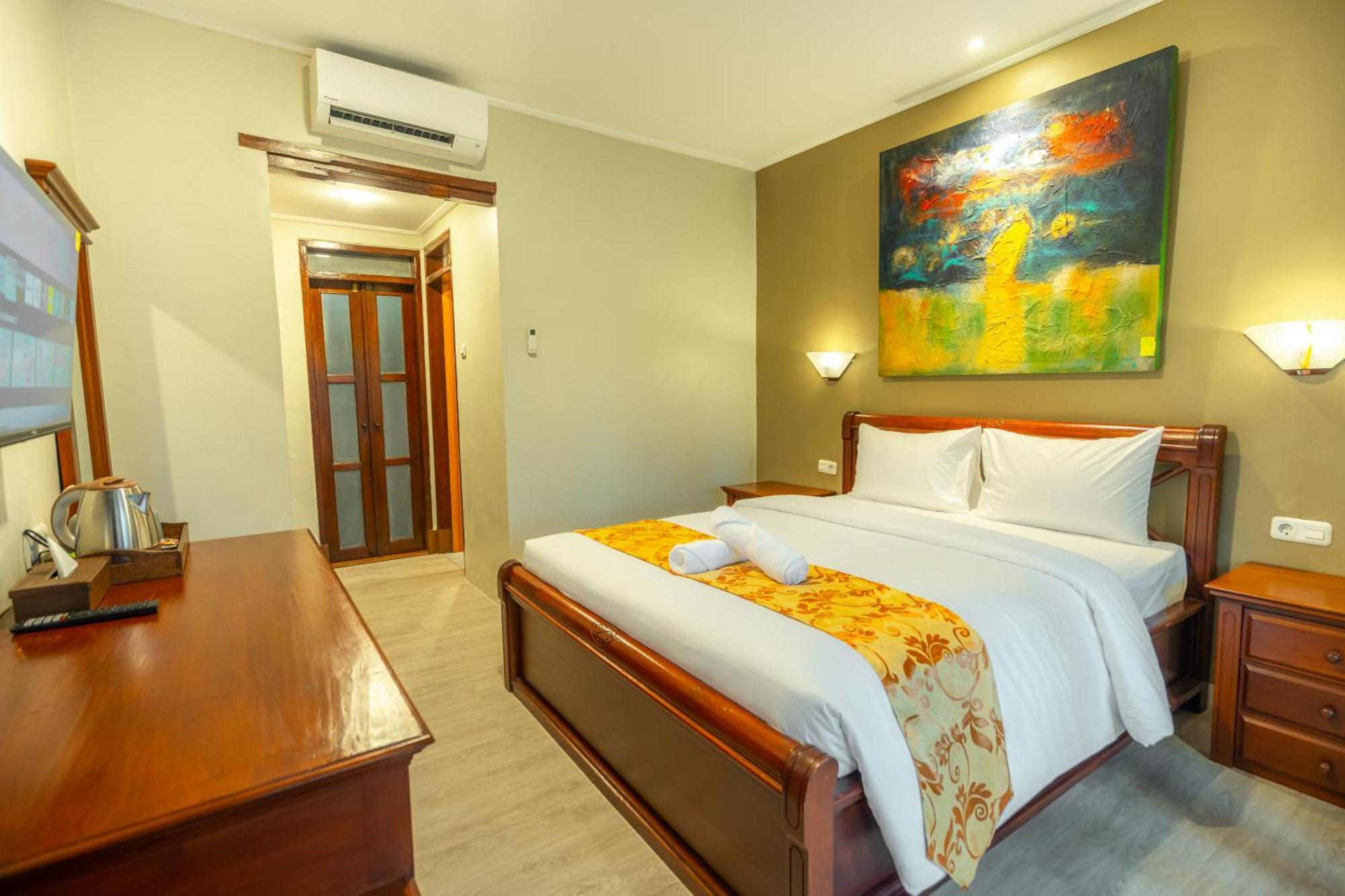The Central Lovina Hotel & Restaurant מראה חיצוני תמונה