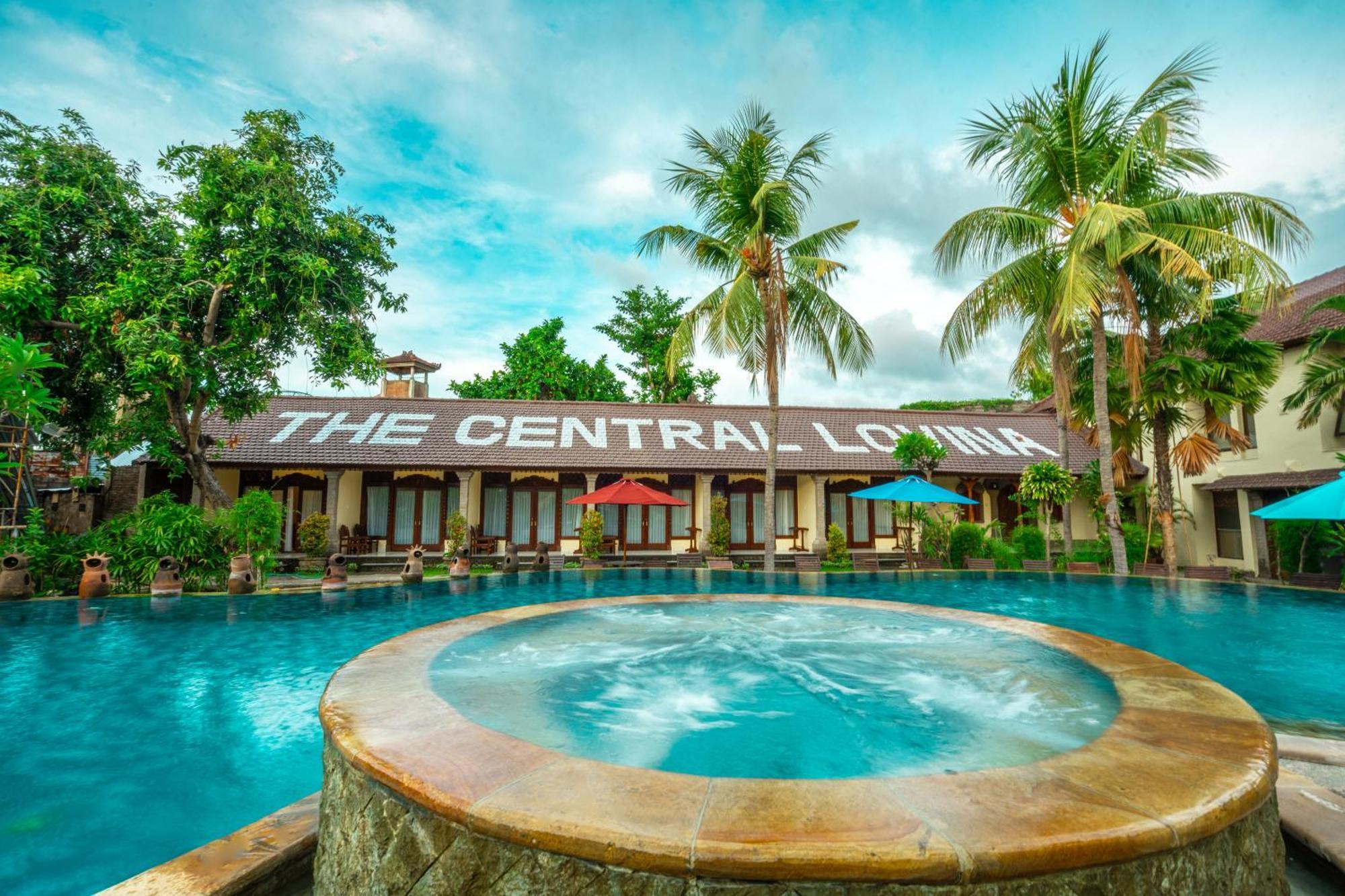 The Central Lovina Hotel & Restaurant מראה חיצוני תמונה